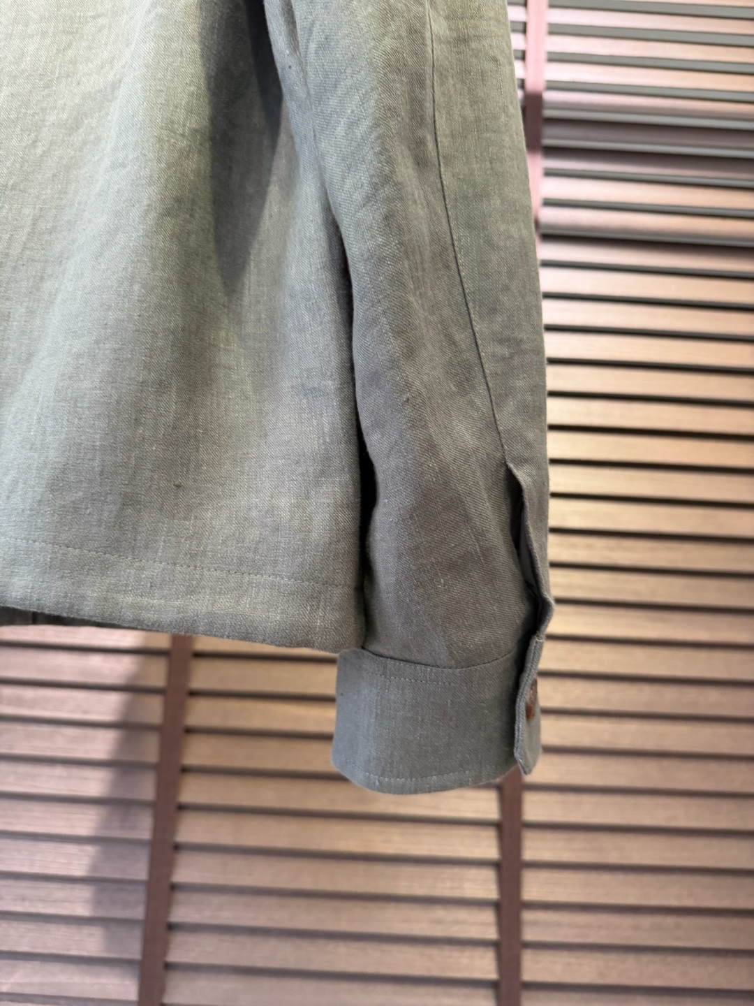 立体裁剪的袖子，穿搭更舒适有型/6809