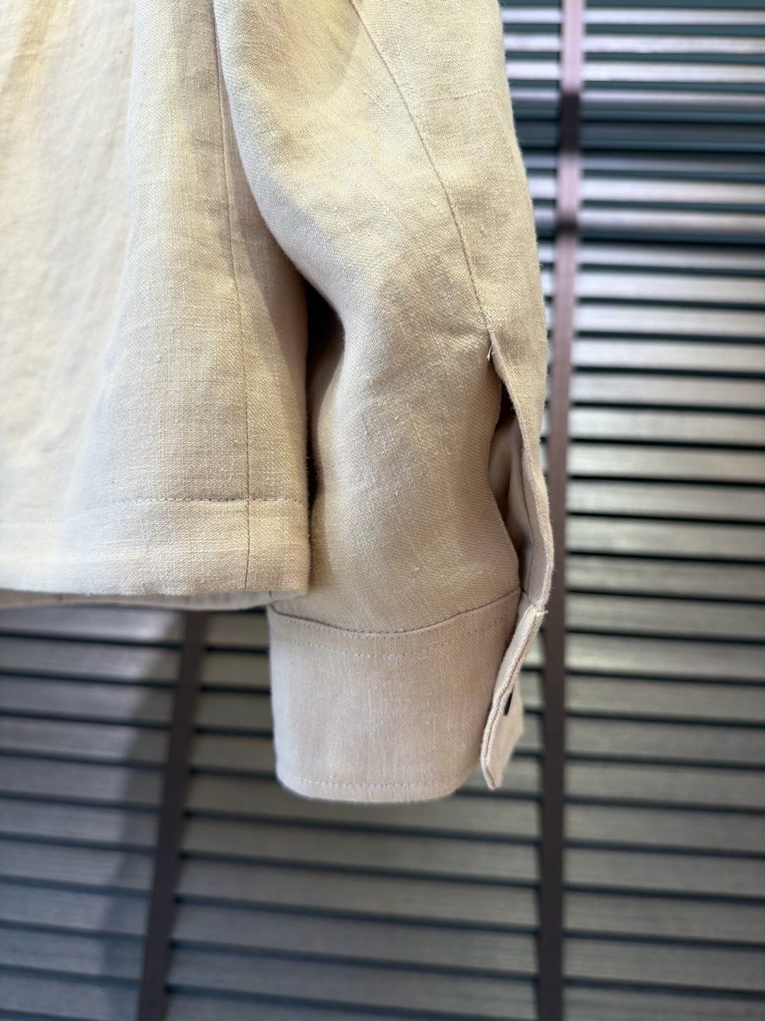 立体裁剪的袖子，穿搭更舒适有型/6809