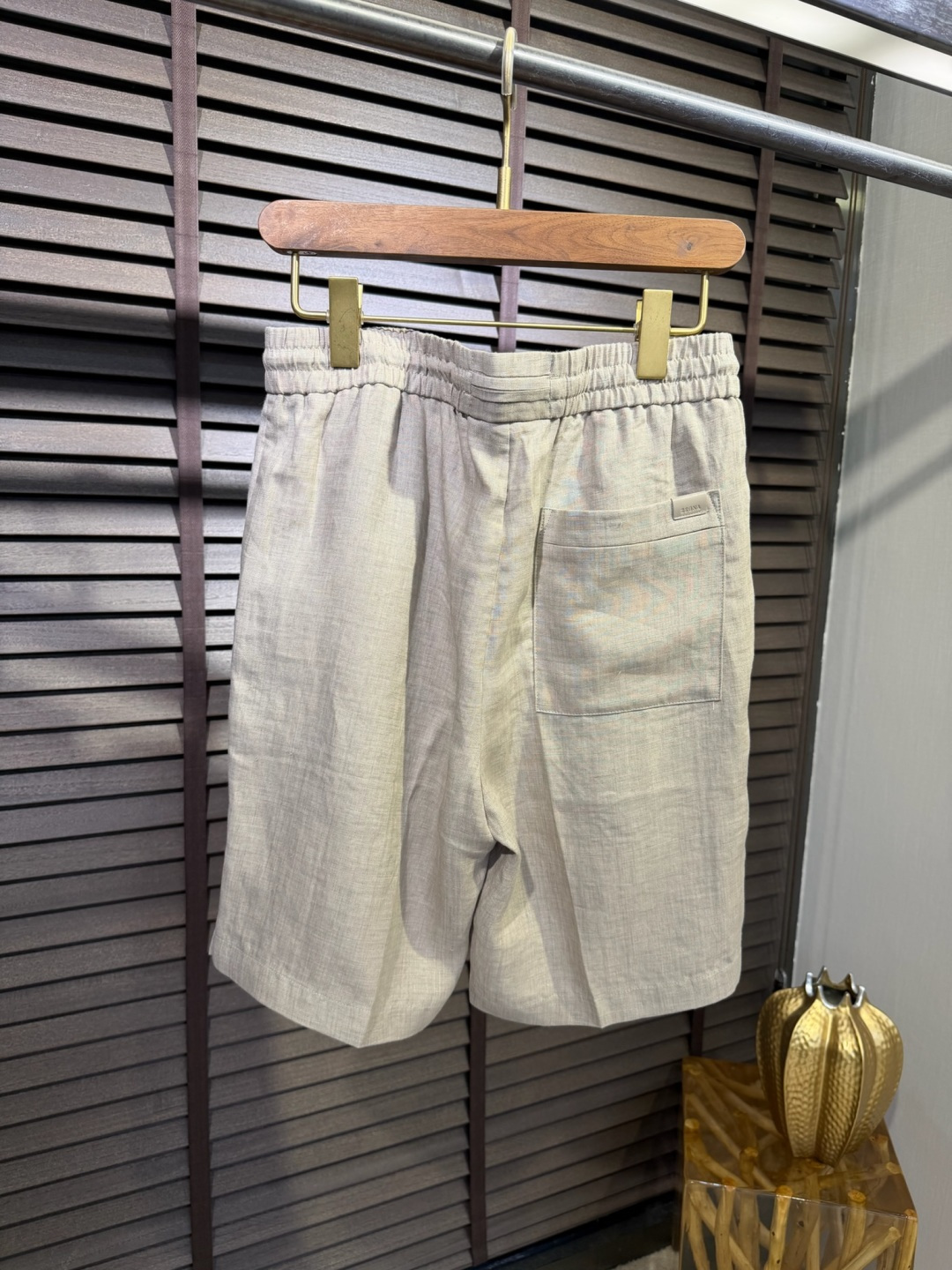 Zega&杰尼🦷2026SS新款休闲运动短裤。柜子最新款。采用定制100%高支数雨露麻面料，立挺有型，自