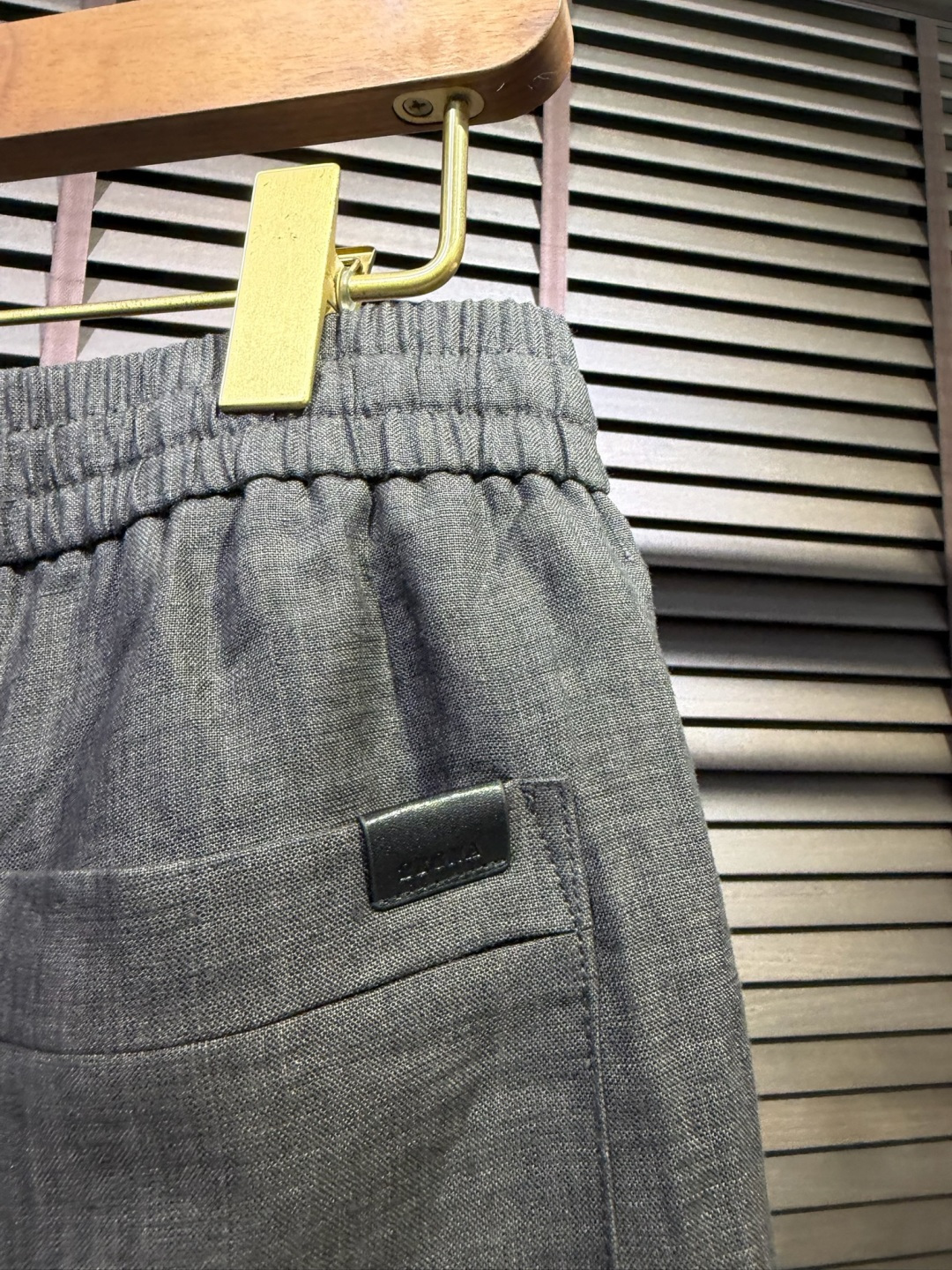 Zega&杰尼🦷2026SS新款休闲运动短裤。柜子最新款。采用定制100%高支数雨露麻面料，立挺有型，自