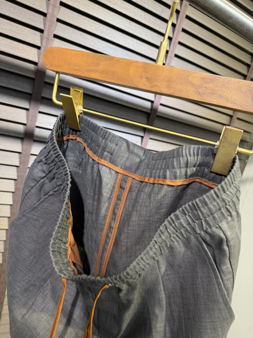 Zega&杰尼🦷2026SS新款休闲运动短裤。柜子最新款。采用定制100%高支数雨露麻面料，立挺有型，自