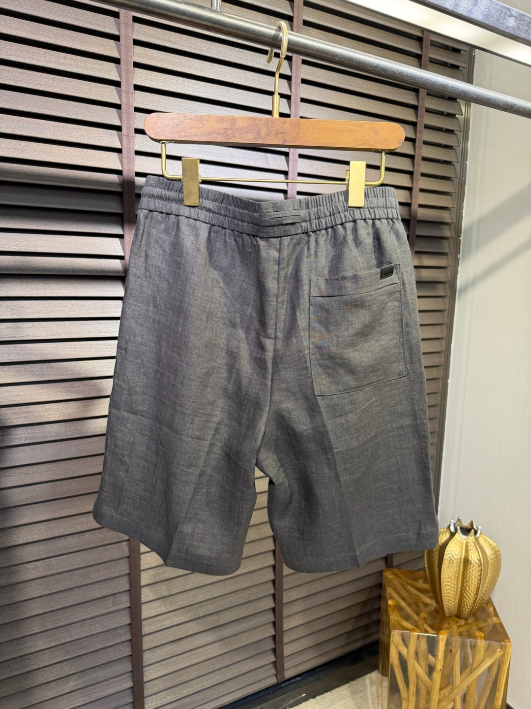 Zega&杰尼🦷2026SS新款休闲运动短裤。柜子最新款。采用定制100%高支数雨露麻面料，立挺有型，自