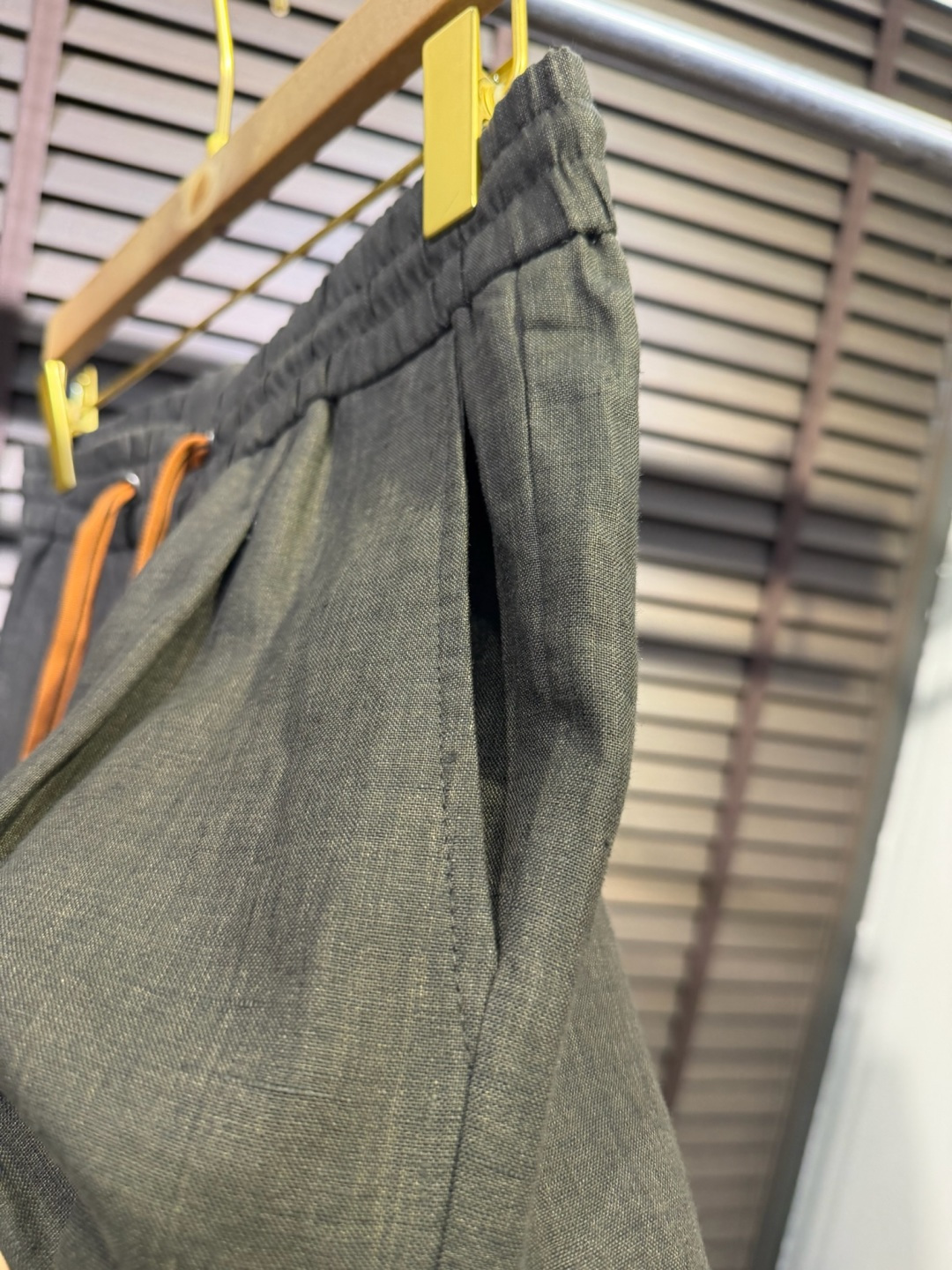 Zegn&杰尼🦷2026SS新款休闲运动裤，客供进口高密度100%雨露麻面料，吸汗速干抗皱，特殊共工艺制