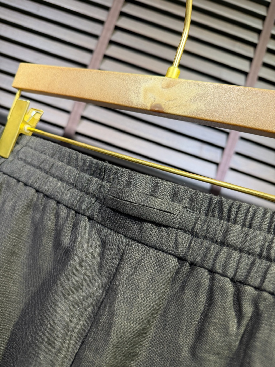 Zegn&杰尼🦷2026SS新款休闲运动裤，客供进口高密度100%雨露麻面料，吸汗速干抗皱，特殊共工艺制