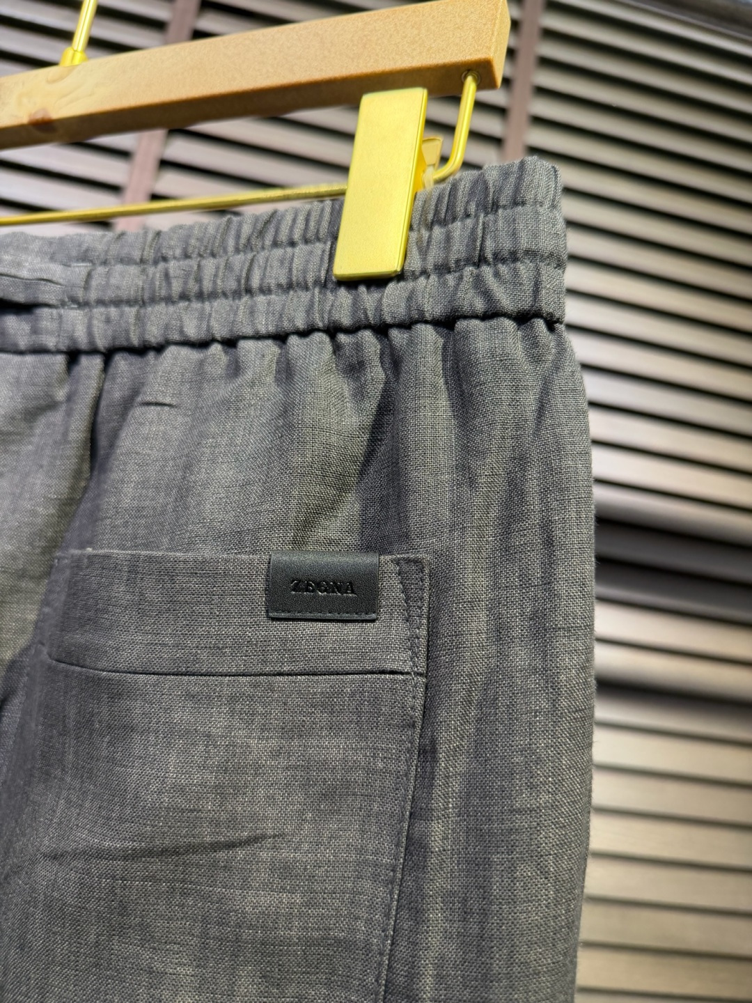 Zegn&杰尼🦷2026SS新款休闲运动裤，客供进口高密度100%雨露麻面料，吸汗速干抗皱，特殊共工艺制