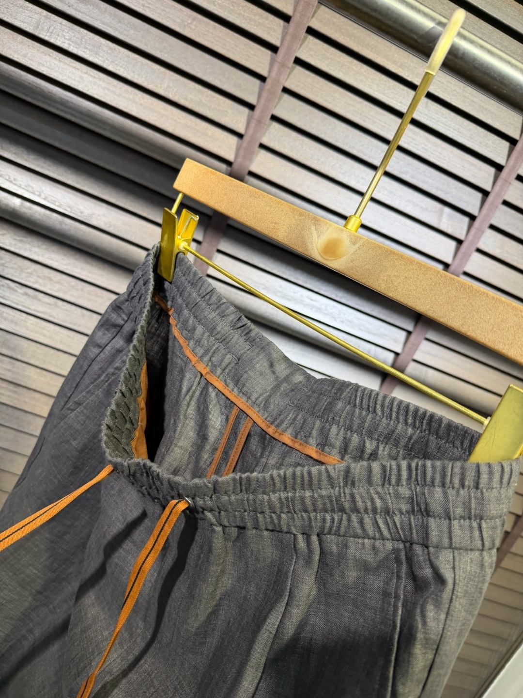 Zegn&杰尼🦷2026SS新款休闲运动裤，客供进口高密度100%雨露麻面料，吸汗速干抗皱，特殊共工艺制