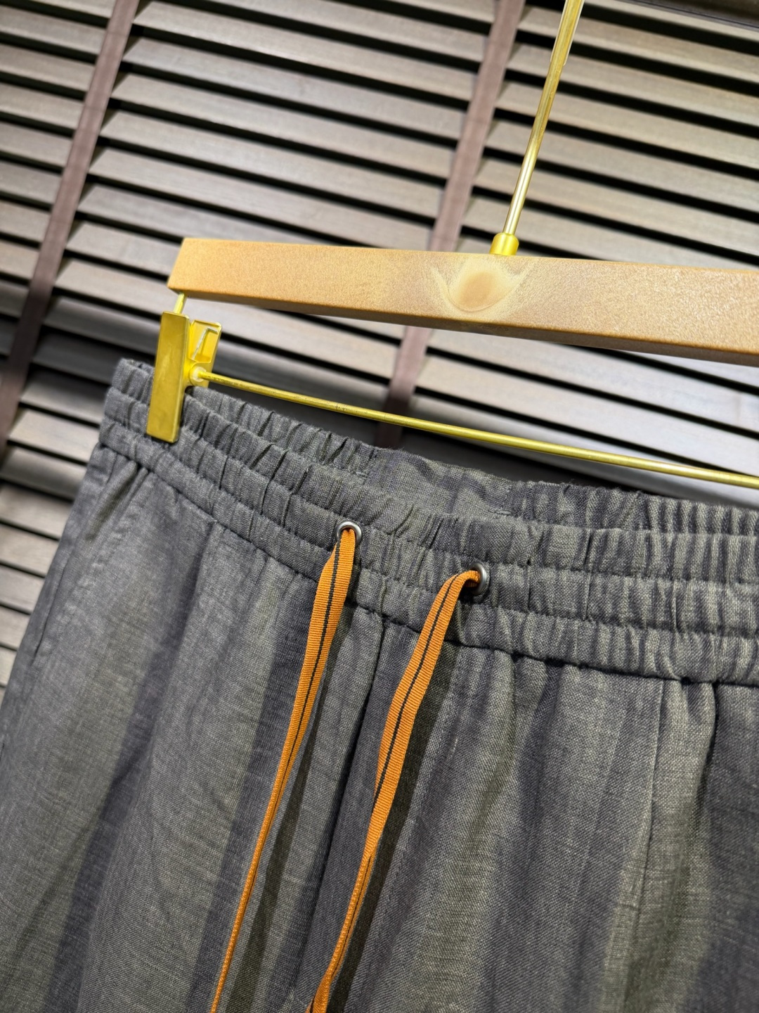 Zegn&杰尼🦷2026SS新款休闲运动裤，客供进口高密度100%雨露麻面料，吸汗速干抗皱，特殊共工艺制