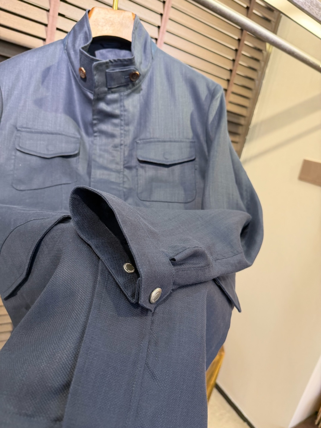 Loro Pian&Loro piana&诺悠翩雅2026SS新款猎装夹克外套。柜子在售爆款。采用高支数