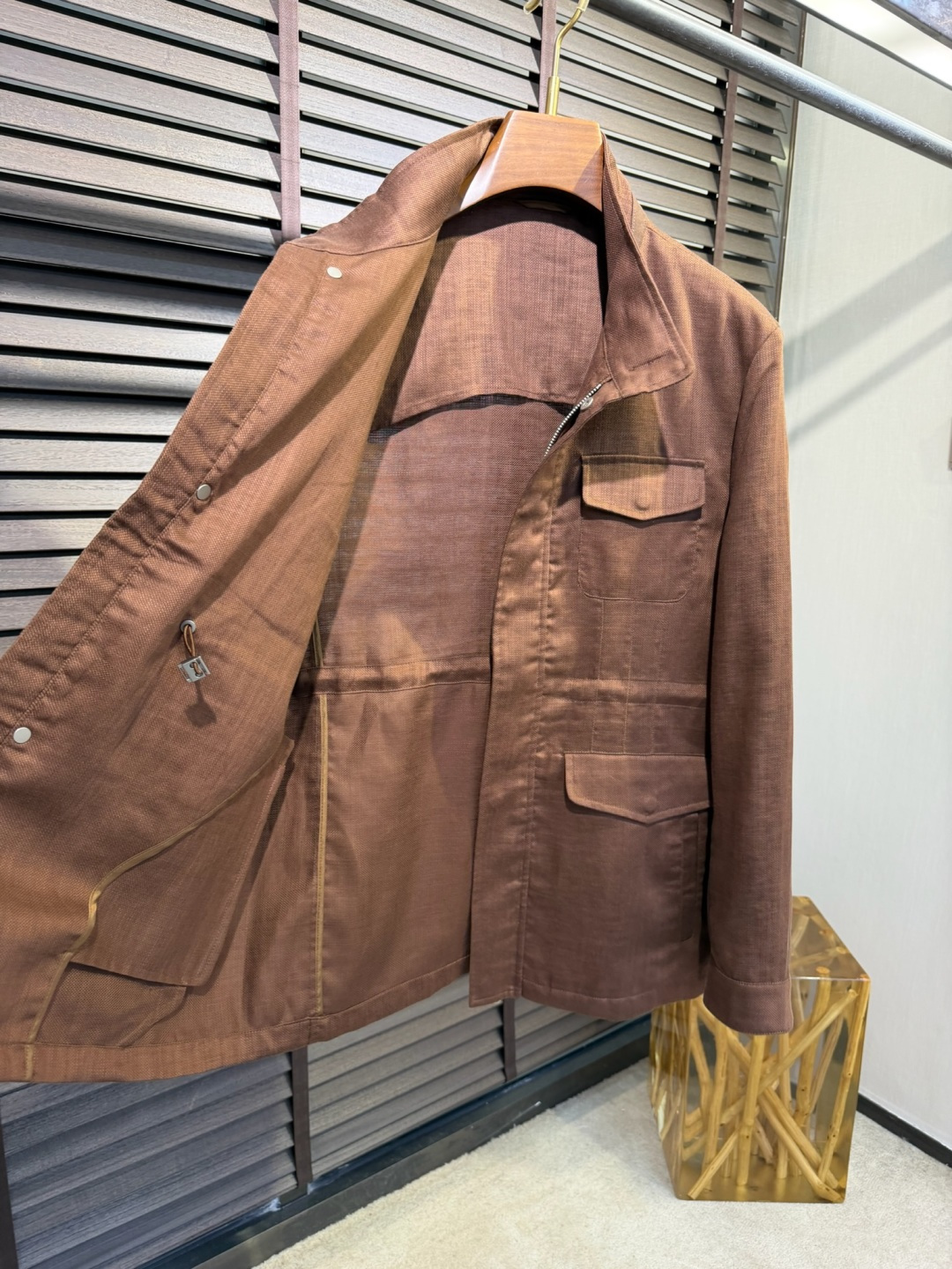 Loro Pian&Loro piana&诺悠翩雅2026SS新款猎装夹克外套。柜子在售爆款。采用高支数