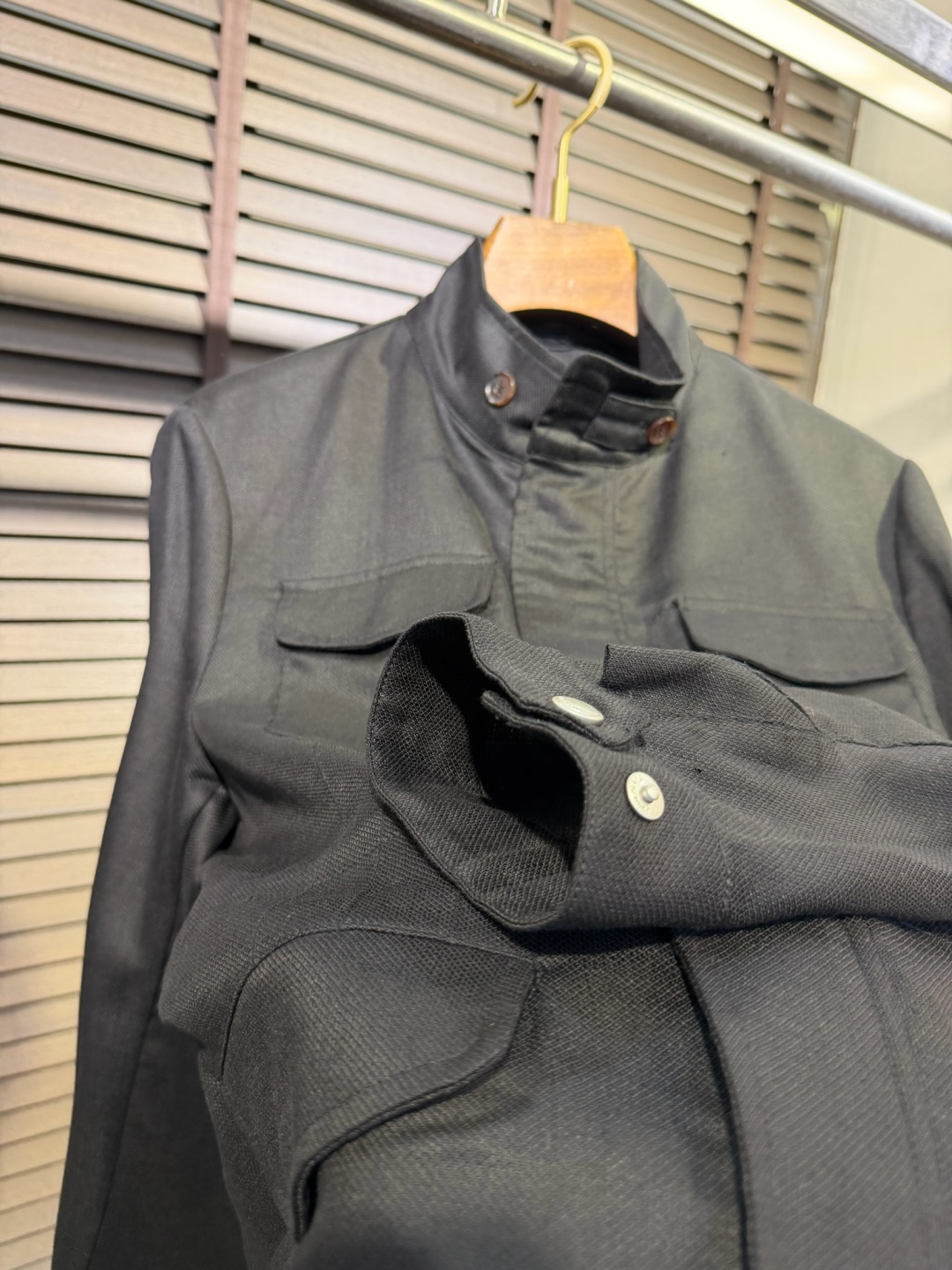 Loro Pian&Loro piana&诺悠翩雅2026SS新款猎装夹克外套。柜子在售爆款。采用高支数