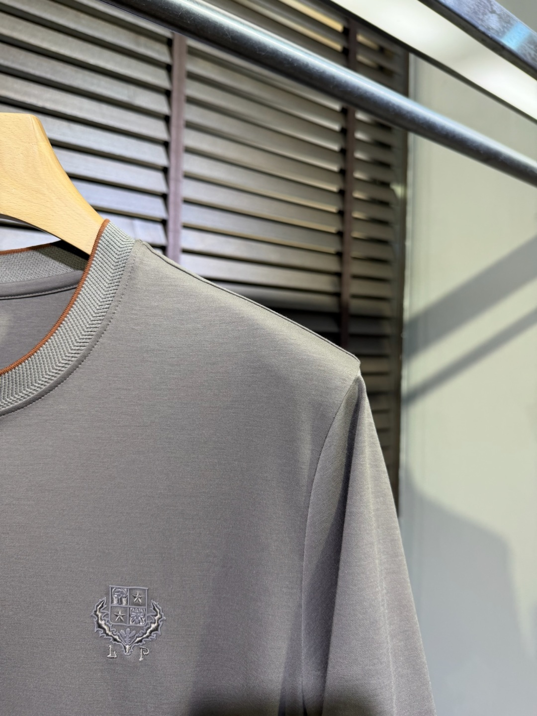 ！ loro Pian&loro Piana&诺悠翩雅2026ss新款圆领T。外穿打底皆可。采用定制45