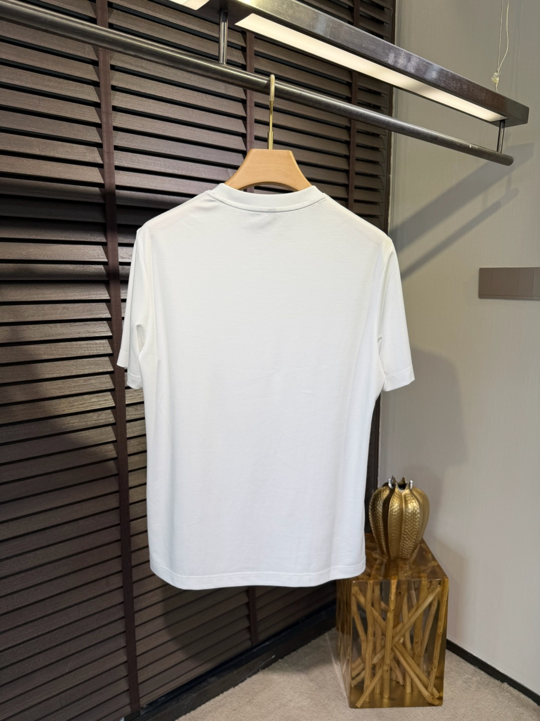 loro Pian&loro Piana&诺悠翩雅2026SS新款圆领T。柜子最新款。采用定制高支数莫代