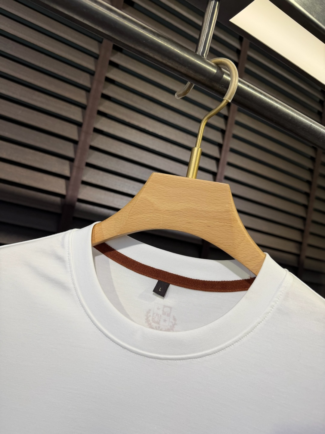 loro Pian&loro Piana&诺悠翩雅2026SS新款圆领T。柜子最新款。采用定制高支数莫代