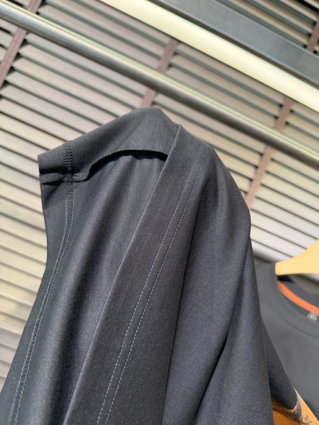loro Pian&loro Piana&诺悠翩雅2026SS新款圆领T。柜子最新款。采用定制高支数莫代