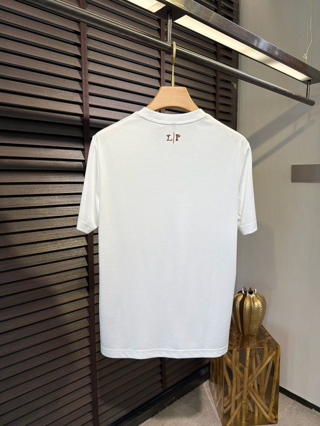 loro Pian&loro Piana&诺悠翩雅2026SS新款圆领T。柜子最新款。采用定制高支数莫代