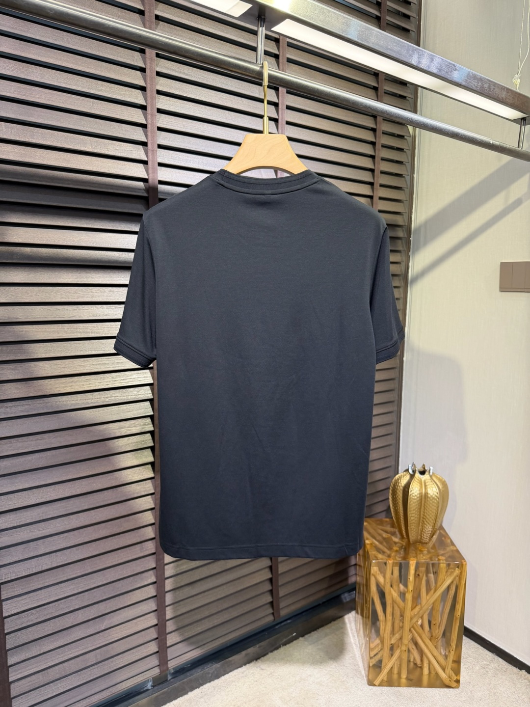 loro Pian&loro Piana&诺悠翩雅2026ss新款圆领T。外穿打底皆可。采用定制45%P