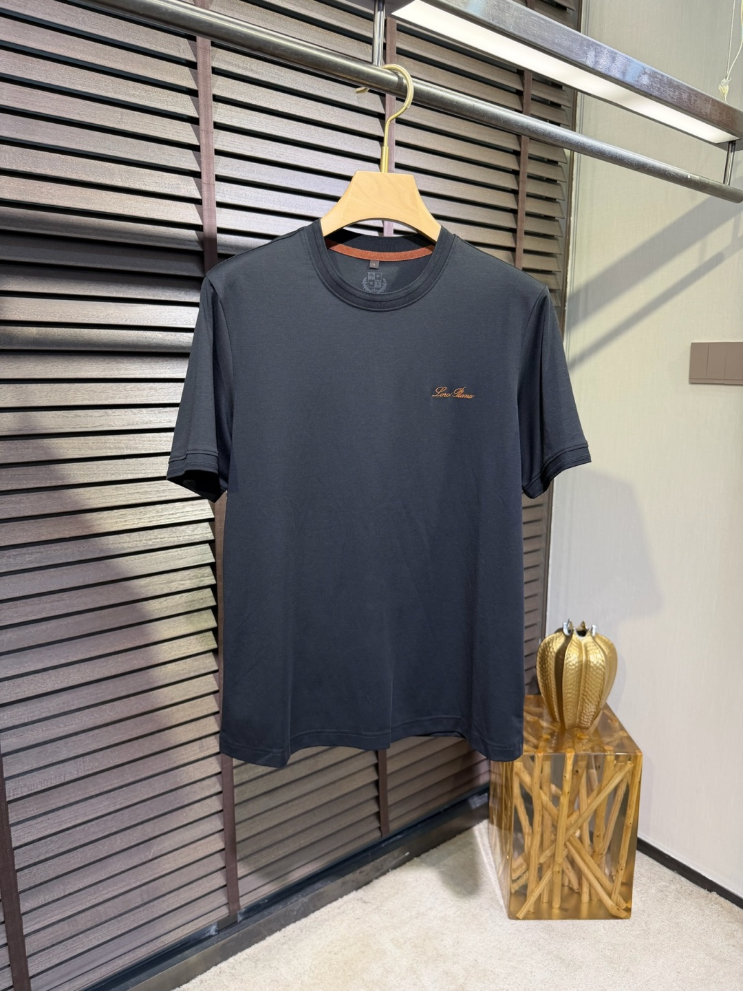 loro Pian&loro Piana&诺悠翩雅2026ss新款圆领T。外穿打底皆可。采用定制45%P