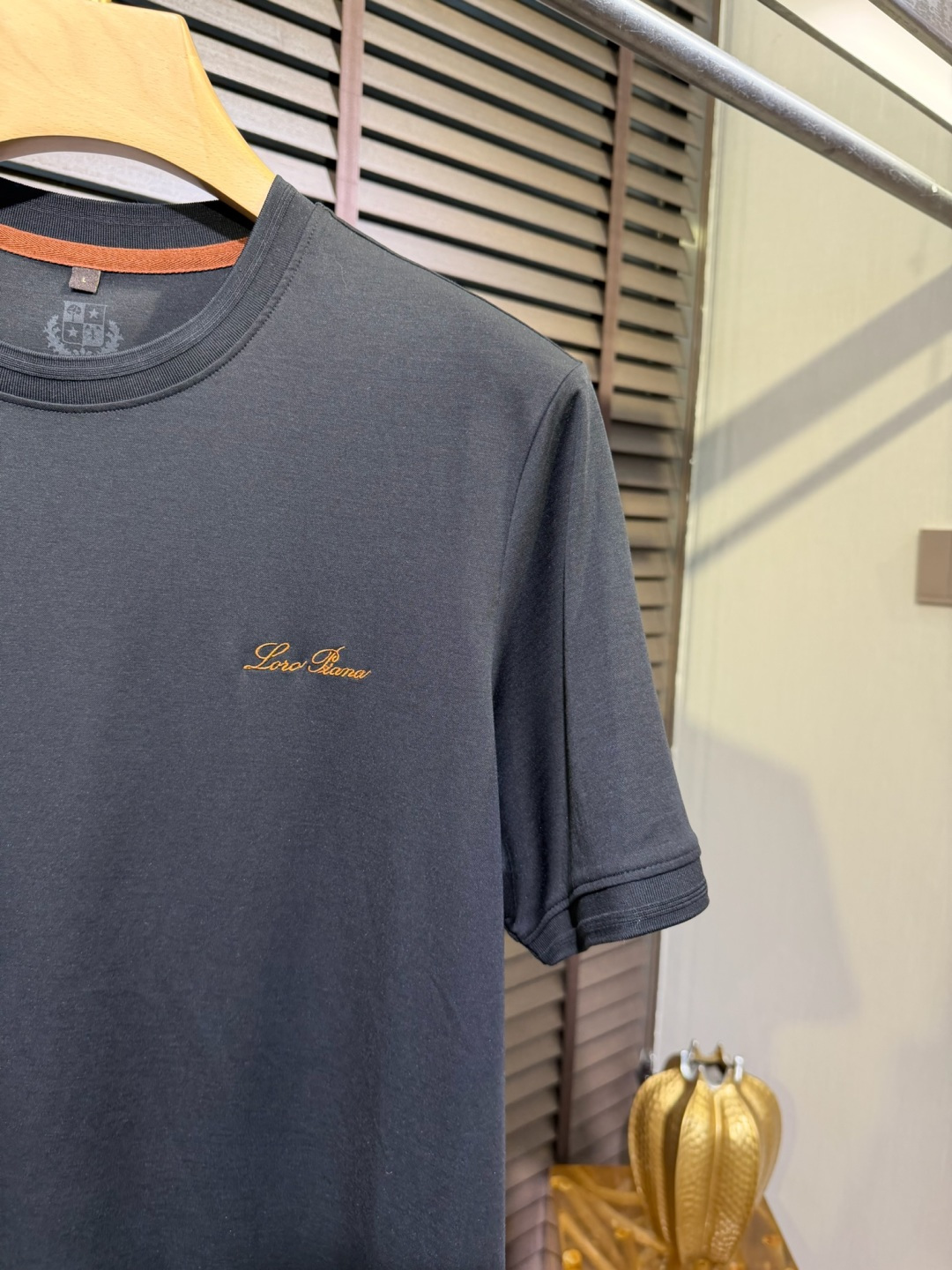 loro Pian&loro Piana&诺悠翩雅2026ss新款圆领T。外穿打底皆可。采用定制45%P