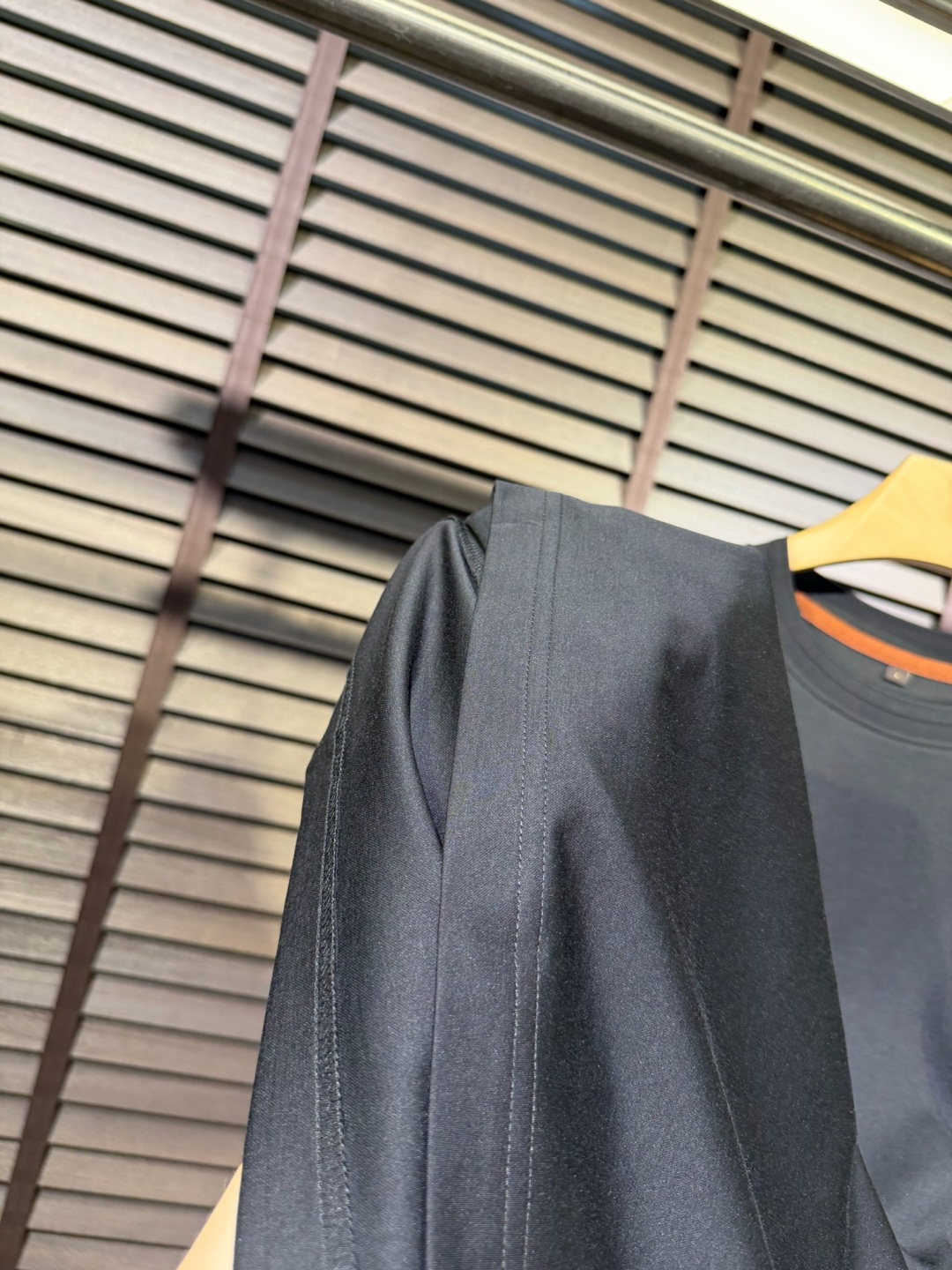 loro Pian&loro Piana&诺悠翩雅2026ss新款圆领T。外穿打底皆可。采用定制45%P