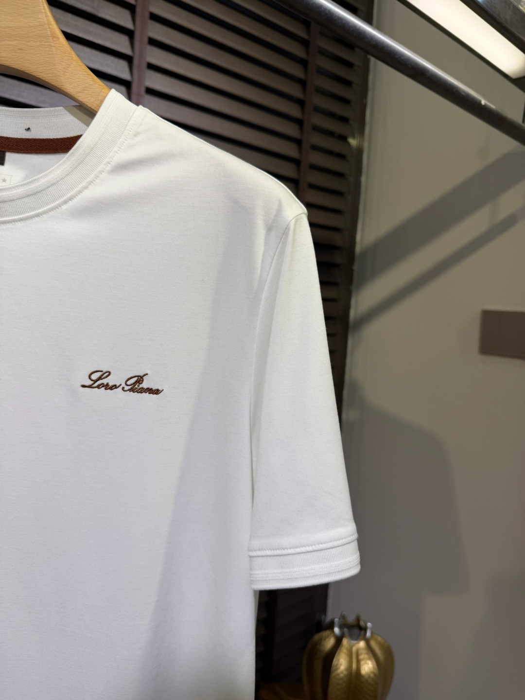 loro Pian&loro Piana&诺悠翩雅2026ss新款圆领T。外穿打底皆可。采用定制45%P