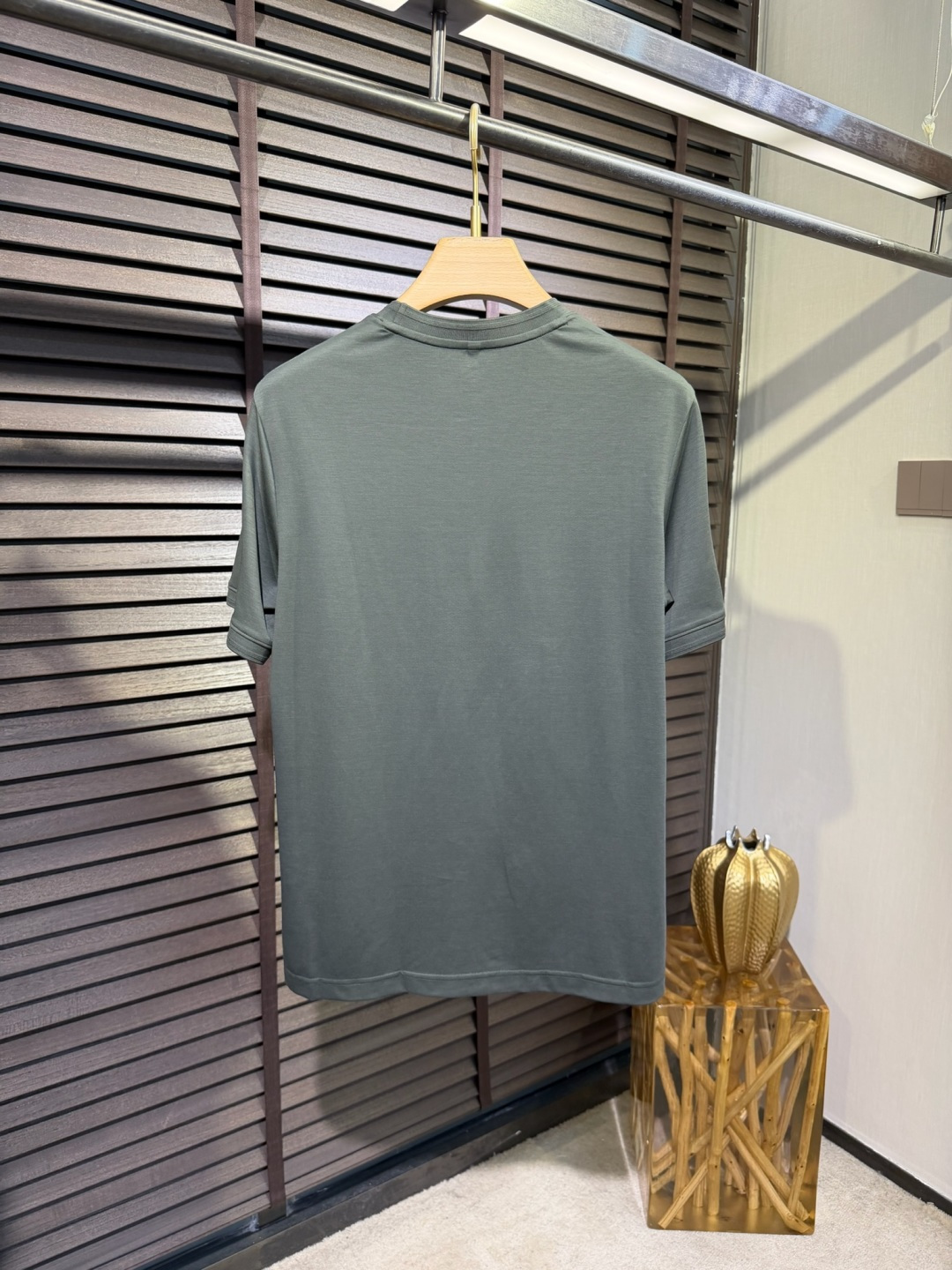 loro Pian&loro Piana&诺悠翩雅2026ss新款圆领T。外穿打底皆可。采用定制45%P
