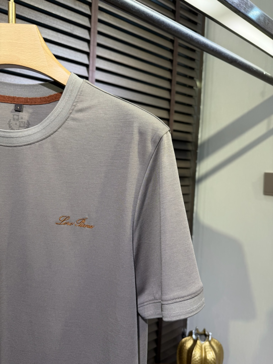 loro Pian&loro Piana&诺悠翩雅2026ss新款圆领T。外穿打底皆可。采用定制45%P