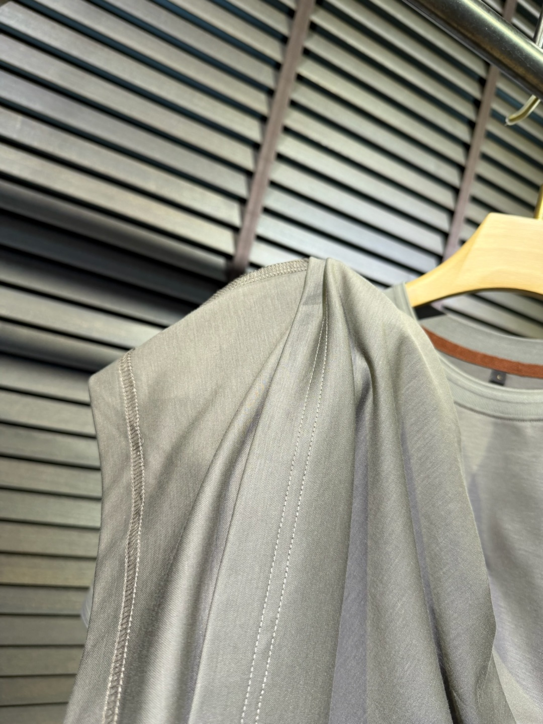 loro Pian&loro Piana&诺悠翩雅2026ss新款圆领T。外穿打底皆可。采用定制45%P