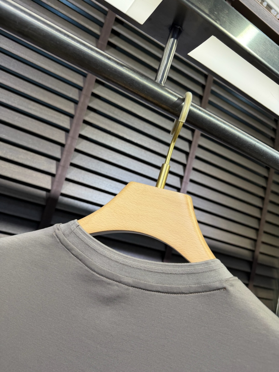 loro Pian&loro Piana&诺悠翩雅2026ss新款圆领T。外穿打底皆可。采用定制45%P
