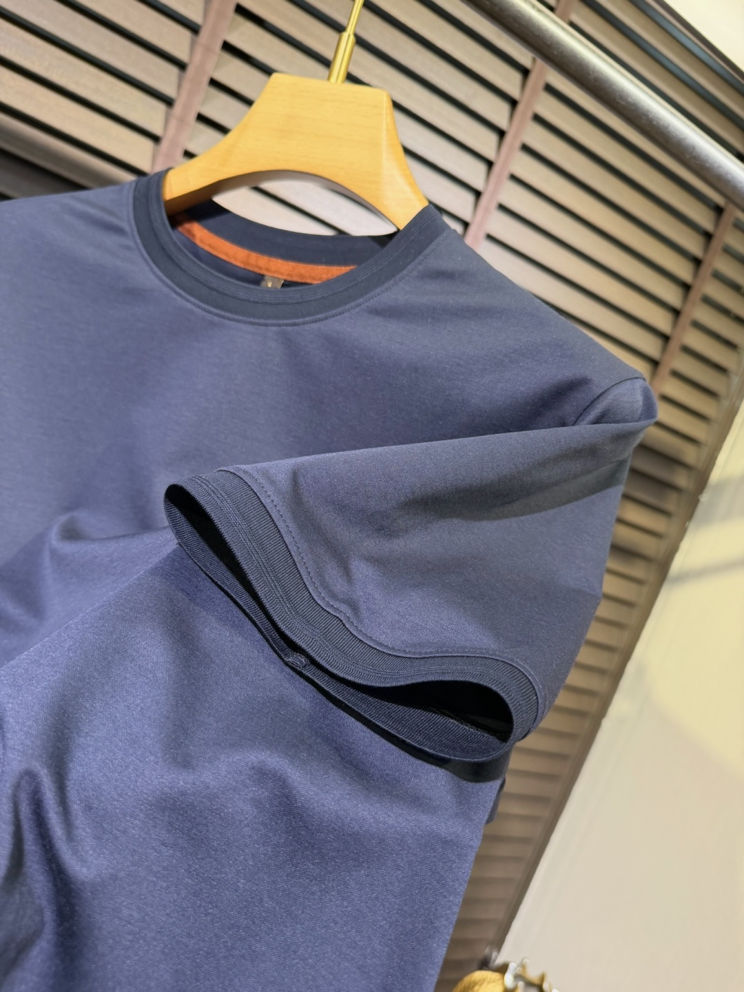 loro Pian&loro Piana&诺悠翩雅2026ss新款圆领T。外穿打底皆可。采用定制45%P
