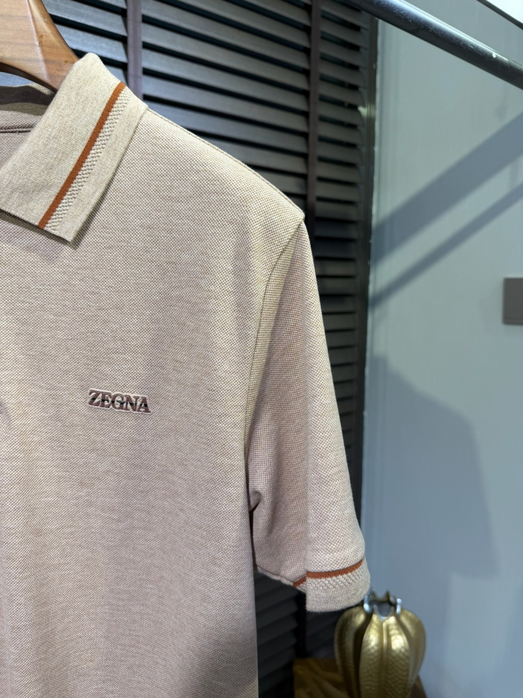 zEGN&杰尼🦷2026SS新款Polo衫。采用定制精苏棉➕氨纶混纺网眼珠地面料，抗皱吸汗速干，软糯亲肤