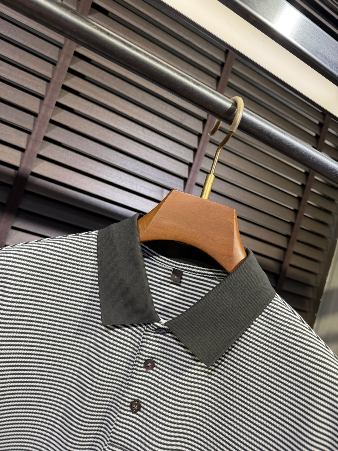 loro Pian&loro Piana&诺悠翩雅2026SS新款翻领Polo衫。采用定制精苏棉➕环保聚