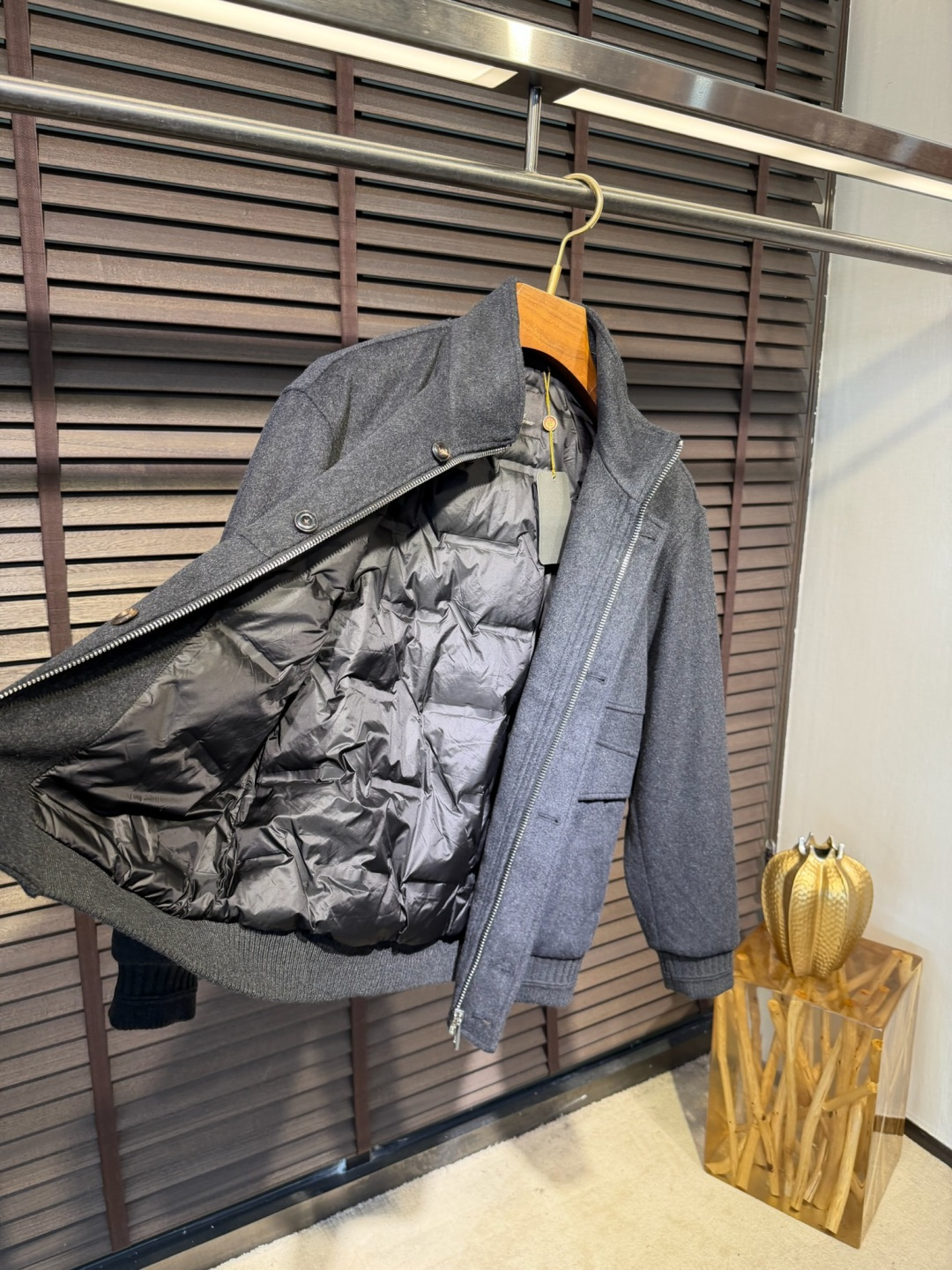 Loro Pian&诺悠翩雅FW2026 Wool jacket down coat 【Fabric/面料】羊毛➕聚酯纤 Loro Pian&诺悠翩雅FW2026 Wool jacket down coat 【Fabric/面料】羊毛➕聚酯纤