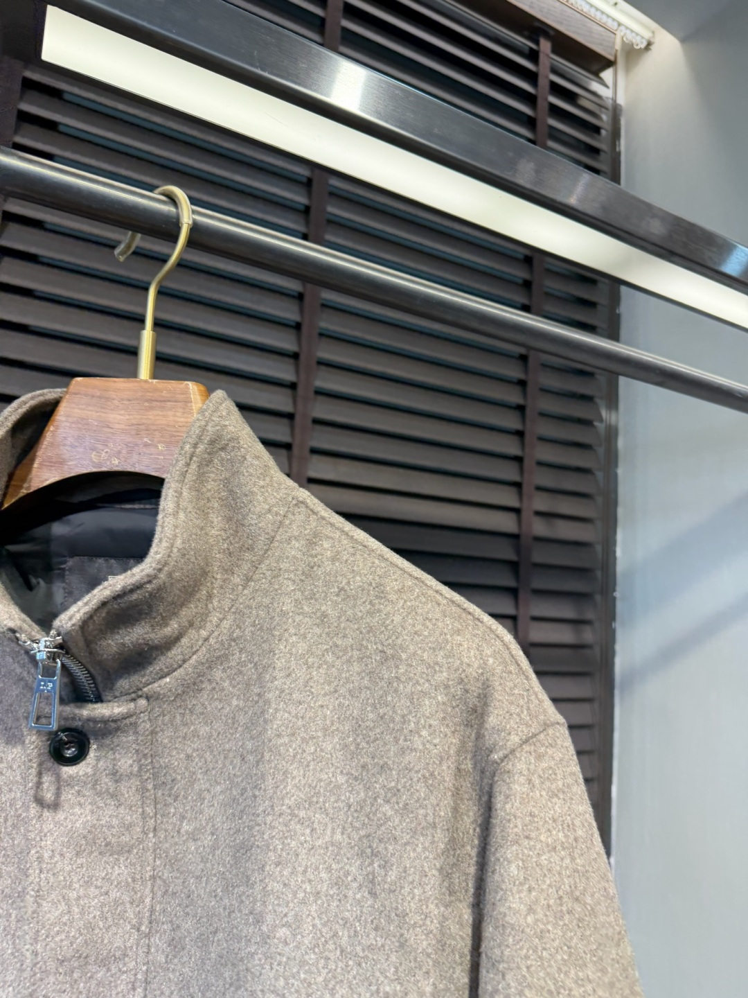 Loro Pian&诺悠翩雅FW2026 Wool jacket down coat 【Fabric/面料】羊毛➕聚酯纤 Loro Pian&诺悠翩雅FW2026 Wool jacket down coat 【Fabric/面料】羊毛➕聚酯纤