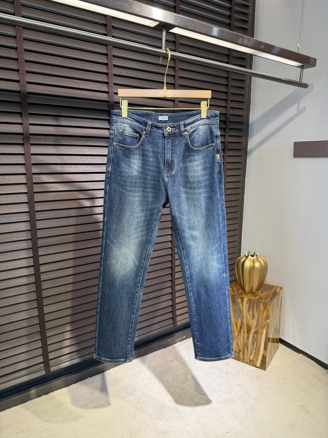 Bur&巴宝🎁FW2026 Man's Jeans 【Fabric/面料】进口牛仔面料➕内里高支数内衬包边 【Colou