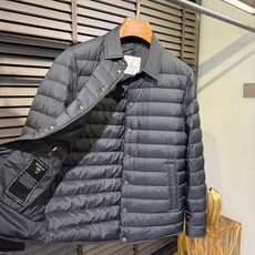 羽绒服 Monc&蒙👄FW2026 New Down Jacket 【Fabric/面料】环保聚酯纤维➕内里填充90%白 羽绒服 Monc&蒙👄FW2026 New Down Jacket 【Fabric/面料】环保聚酯纤维➕内里填充90%白