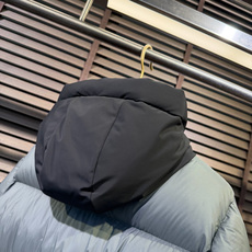 羽绒服 Monc&蒙👄FW2026 New Down Jacket 【Fabric/面料】环保聚酯纤维➕内里填充90%白 羽绒服 Monc&蒙👄FW2026 New Down Jacket 【Fabric/面料】环保聚酯纤维➕内里填充90%白