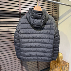 羽绒服 Monc&蒙👄FW2026 New Down Jacket 【Fabric/面料】环保聚酯纤维➕内里填充90% 羽绒服 Monc&蒙👄FW2026 New Down Jacket 【Fabric/面料】环保聚酯纤维➕内里填充90%