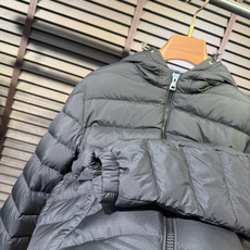 羽绒服 Monc&蒙👄FW2026 New Down Jacket 【Fabric/面料】环保聚酯纤维➕内里填充90% 羽绒服 Monc&蒙👄FW2026 New Down Jacket 【Fabric/面料】环保聚酯纤维➕内里填充90%