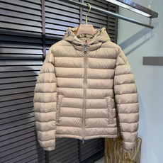羽绒服 Monc&蒙👄FW2026 New Down Jacket 【Fabric/面料】环保聚酯纤维➕内里填充90% 羽绒服 Monc&蒙👄FW2026 New Down Jacket 【Fabric/面料】环保聚酯纤维➕内里填充90%