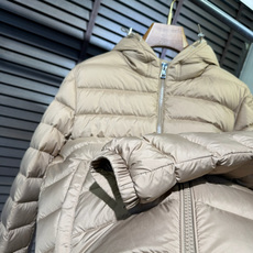 羽绒服 Monc&蒙👄FW2026 New Down Jacket 【Fabric/面料】环保聚酯纤维➕内里填充90% 羽绒服 Monc&蒙👄FW2026 New Down Jacket 【Fabric/面料】环保聚酯纤维➕内里填充90%