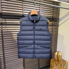 羽绒服 Monc&蒙👄FW2026 New Down Vest 【Fabric/面料】环保聚酯纤维➕内里填充90%白鸭绒 羽绒服 Monc&蒙👄FW2026 New Down Vest 【Fabric/面料】环保聚酯纤维➕内里填充90%白鸭绒