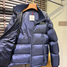 羽绒服 Monc&蒙👄FW2026 New Down Jacket 【Fabric/面料】环保聚酯纤维➕内里填充90%白 羽绒服 Monc&蒙👄FW2026 New Down Jacket 【Fabric/面料】环保聚酯纤维➕内里填充90%白
