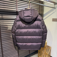 羽绒服 Monc&蒙👄FW2026 New Down Jacket 【Fabric/面料】环保聚酯纤维➕内里填充90%白 羽绒服 Monc&蒙👄FW2026 New Down Jacket 【Fabric/面料】环保聚酯纤维➕内里填充90%白
