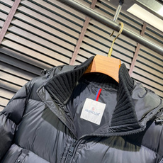 羽绒服 Monc&蒙👄FW2026 New Down Jacket 【Fabric/面料】环保聚酯纤维➕内里填充90%白 羽绒服 Monc&蒙👄FW2026 New Down Jacket 【Fabric/面料】环保聚酯纤维➕内里填充90%白