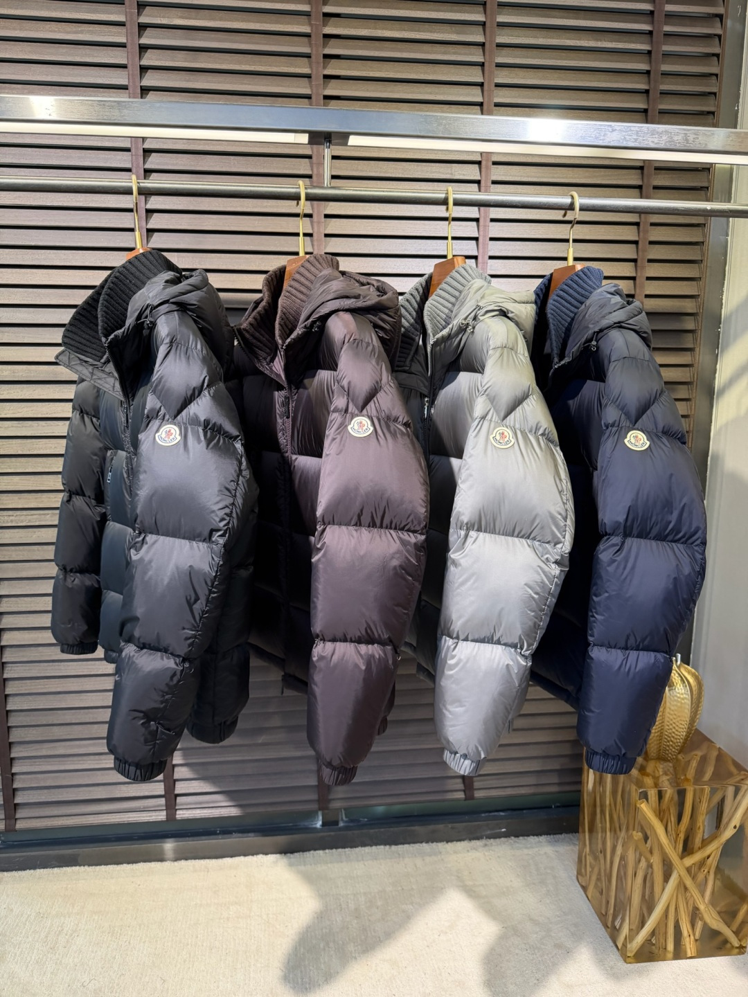 羽绒服 细节图/M535