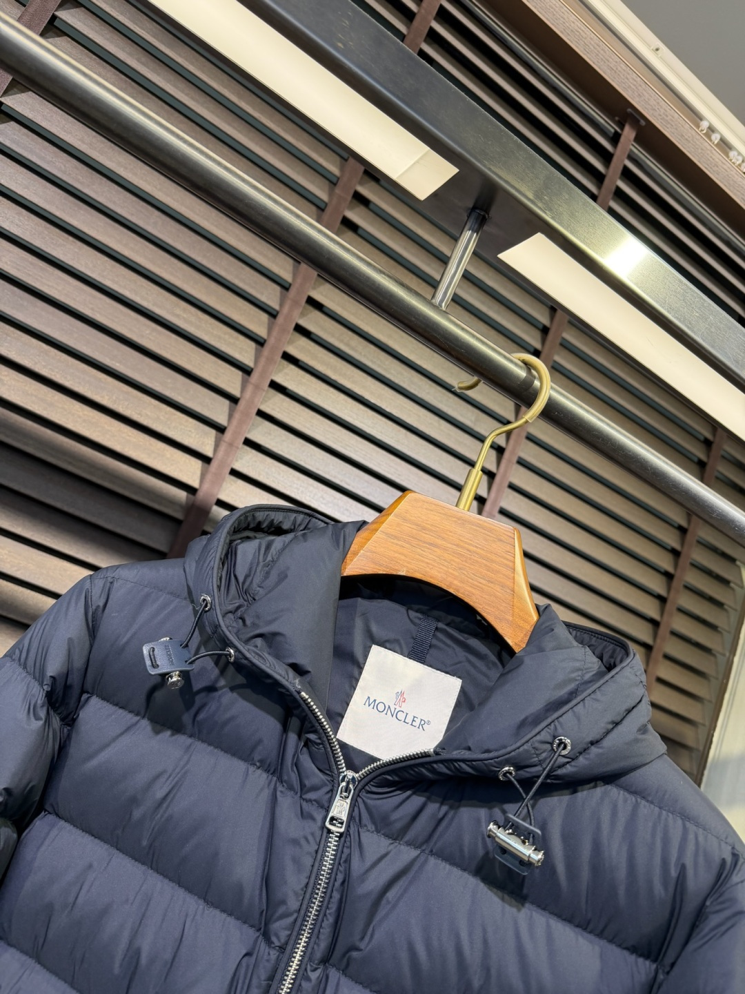 羽绒服 Monc&蒙👄FW2026 New Down Jacket 【Fabric/面料】环保聚酯纤维➕内里填充90%白 羽绒服 Monc&蒙👄FW2026 New Down Jacket 【Fabric/面料】环保聚酯纤维➕内里填充90%白