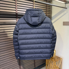 羽绒服 Monc&蒙👄FW2026 New Down Jacket 【Fabric/面料】环保聚酯纤维➕内里填充90%白 羽绒服 Monc&蒙👄FW2026 New Down Jacket 【Fabric/面料】环保聚酯纤维➕内里填充90%白