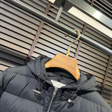 羽绒服 Monc&蒙👄FW2026 New Down Jacket 【Fabric/面料】环保聚酯纤维➕内里填充90%白 羽绒服 Monc&蒙👄FW2026 New Down Jacket 【Fabric/面料】环保聚酯纤维➕内里填充90%白