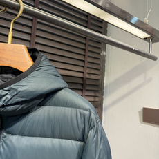 羽绒服 Monc&蒙👄FW2026 New Down Jacket 【Fabric/面料】环保聚酯纤维➕内里填充90%白 羽绒服 Monc&蒙👄FW2026 New Down Jacket 【Fabric/面料】环保聚酯纤维➕内里填充90%白