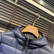 羽绒服 Monc&蒙👄FW2026 New Down Jacket 【Fabric/面料】环保聚酯纤维➕内里填充90%白 羽绒服 Monc&蒙👄FW2026 New Down Jacket 【Fabric/面料】环保聚酯纤维➕内里填充90%白